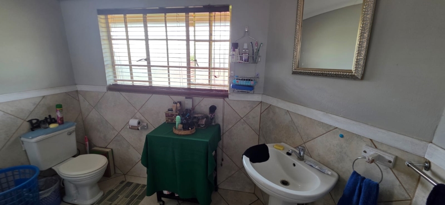 4 Bedroom Property for Sale in Miederpark North West